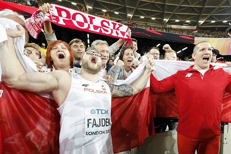 Reprezentacja Polski jest na 3. miejscu w klasyfikacji generalnej Lekkoatletycznych Mistrzostw Świata w Londynie.