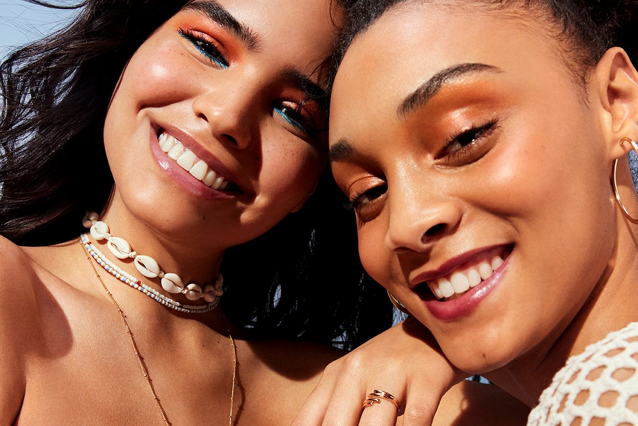 Jak wyczarować festiwalowy makijaż?