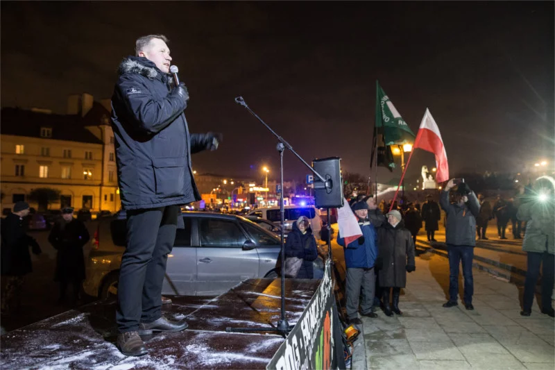 Wojewoda sam w marcu zakłócał mieszkańcom spokój w czwartek na demonstracji ONR, a teraz krytykuje decyzję Sądu Apelacyjnego za marsz równości w sobotę.