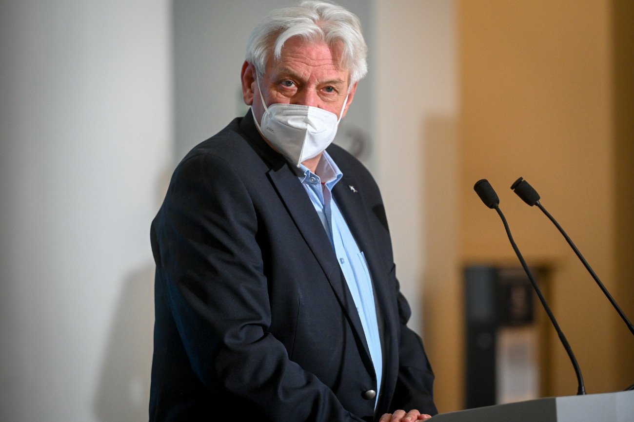 Prof. Horban wypowiedział się na temat Barbary Nowak.