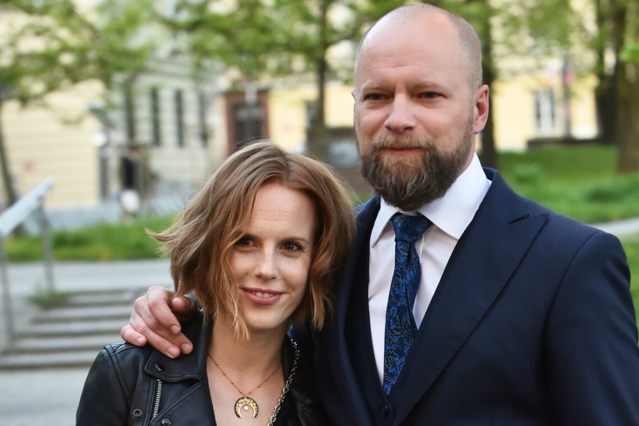 Żona Macieja Stuhra zakpiła z Romy Wąsik. "Mąż nie łamał prawa"