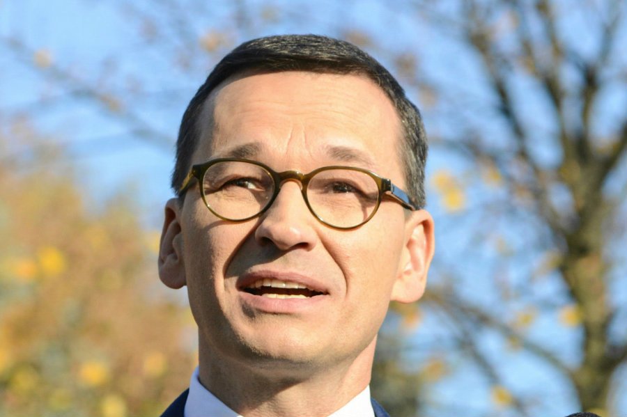 Marek Chrzanowski miał dostać olbrzymie kredyty w banku BZ WBK, kiedy jego szefem był Mateusz Morawiecki.