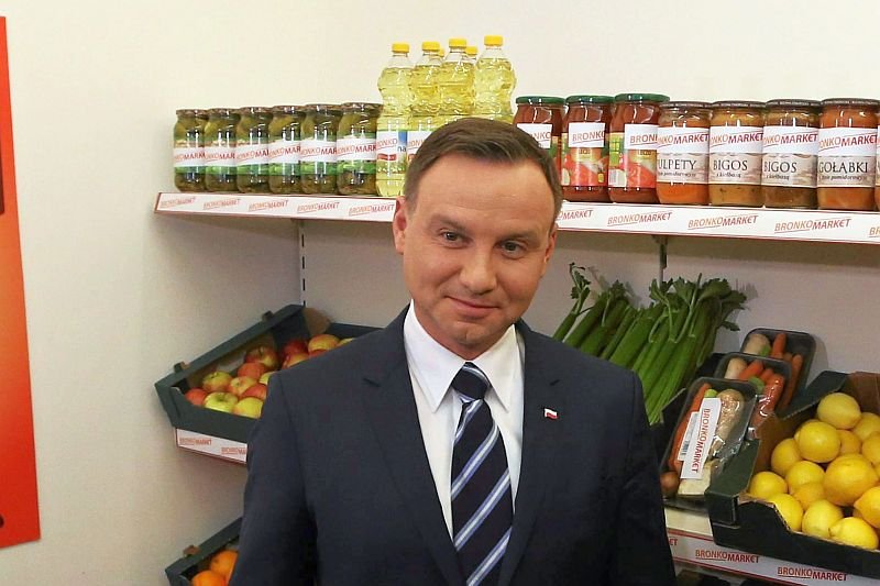 Andrzej Duda w Kozienicach mówił, że zdrożał cukier, ale potaniał olej.