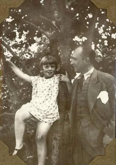 Iwaszkiewicz z córką Marią, Stawiska 1930.