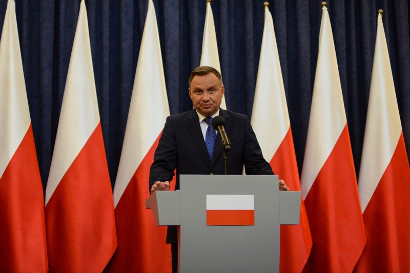 Andrzej Duda zignorował decyzję NSA.