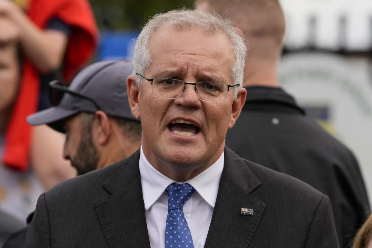 Premier Australii Scott Morrison przemawia podczas konferencji prasowej po głosowaniu w swoim okręgu wyborczym