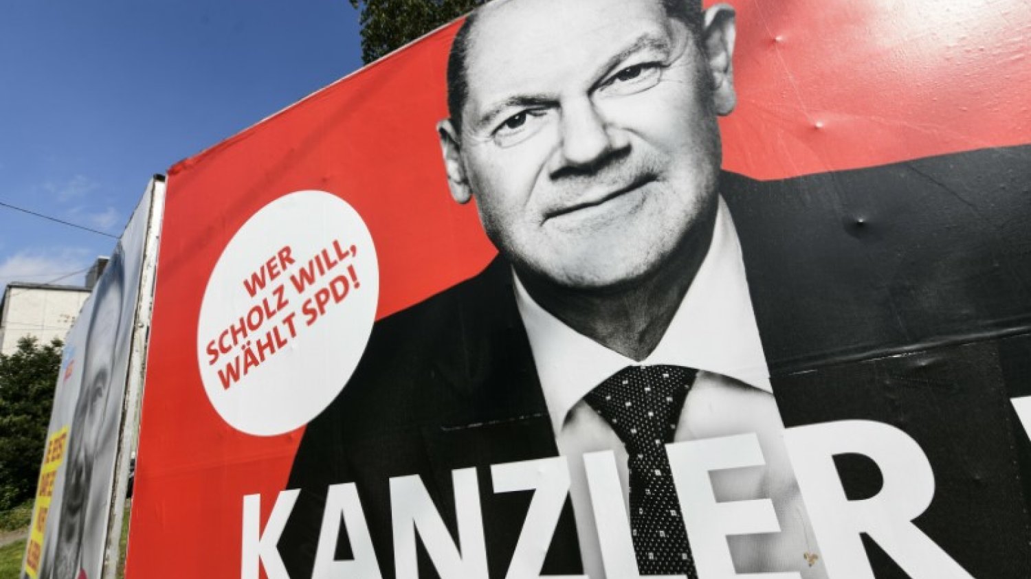 Olaf Scholz ma w sondażach 48 proc. poparcia