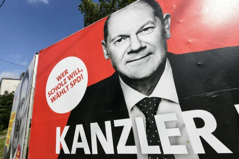 Olaf Scholz ma w sondażach 48 proc. poparcia