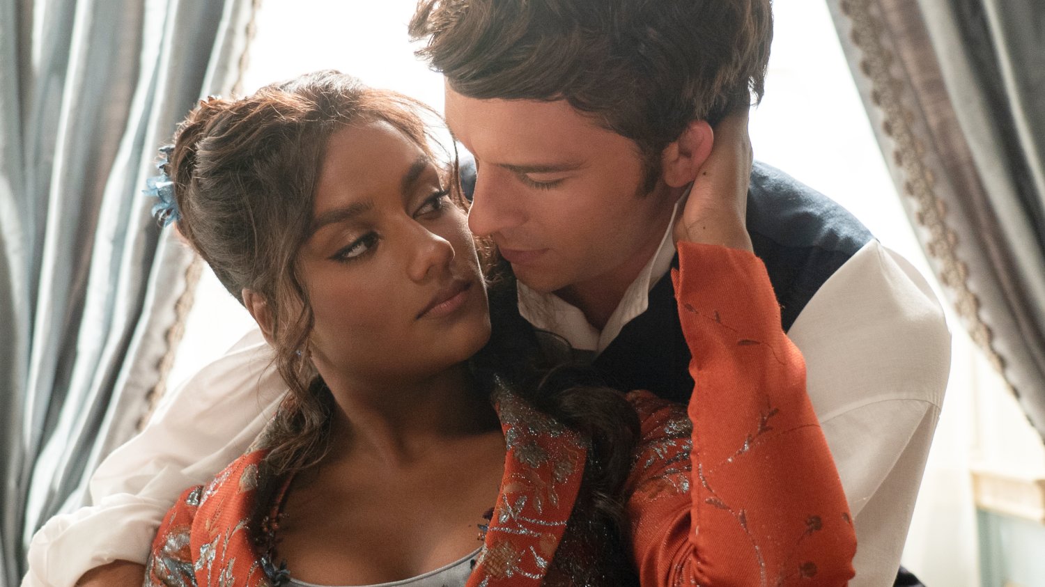 Netflix podał datę premiery 3. sezonu "Bridgertonów". Podzielił się też nowymi zdjęciami z serialu.