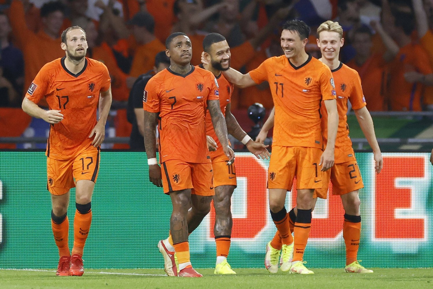 Holandia zmiażdżyła Turcję i wciąż walczy o awans na MŚ