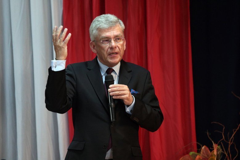 Oszczędności na Senacie nie będzie.