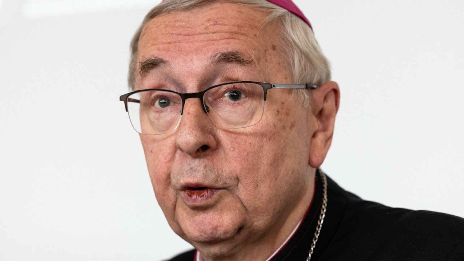 Abp Gądecki zaapelował do wiernych o pieniądze. Wspomniał też o jedzeniu mięsa i zabawie