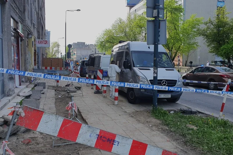 Cztery ciała przy Grzybowskiej 71 w Warszawie. Byliśmy na miejscu