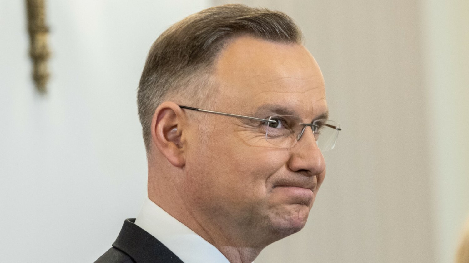 Spadło zaufanie Ukraińców do Andrzeja Dudy. Który przywódca zajął jego miejsce?