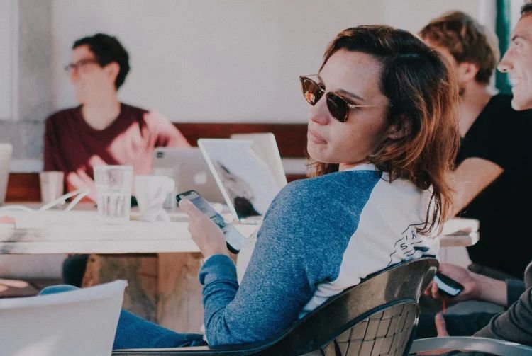 Czy głos zdradza cechy naszej osobowości? Naukowcy twierdzą, że może tak być