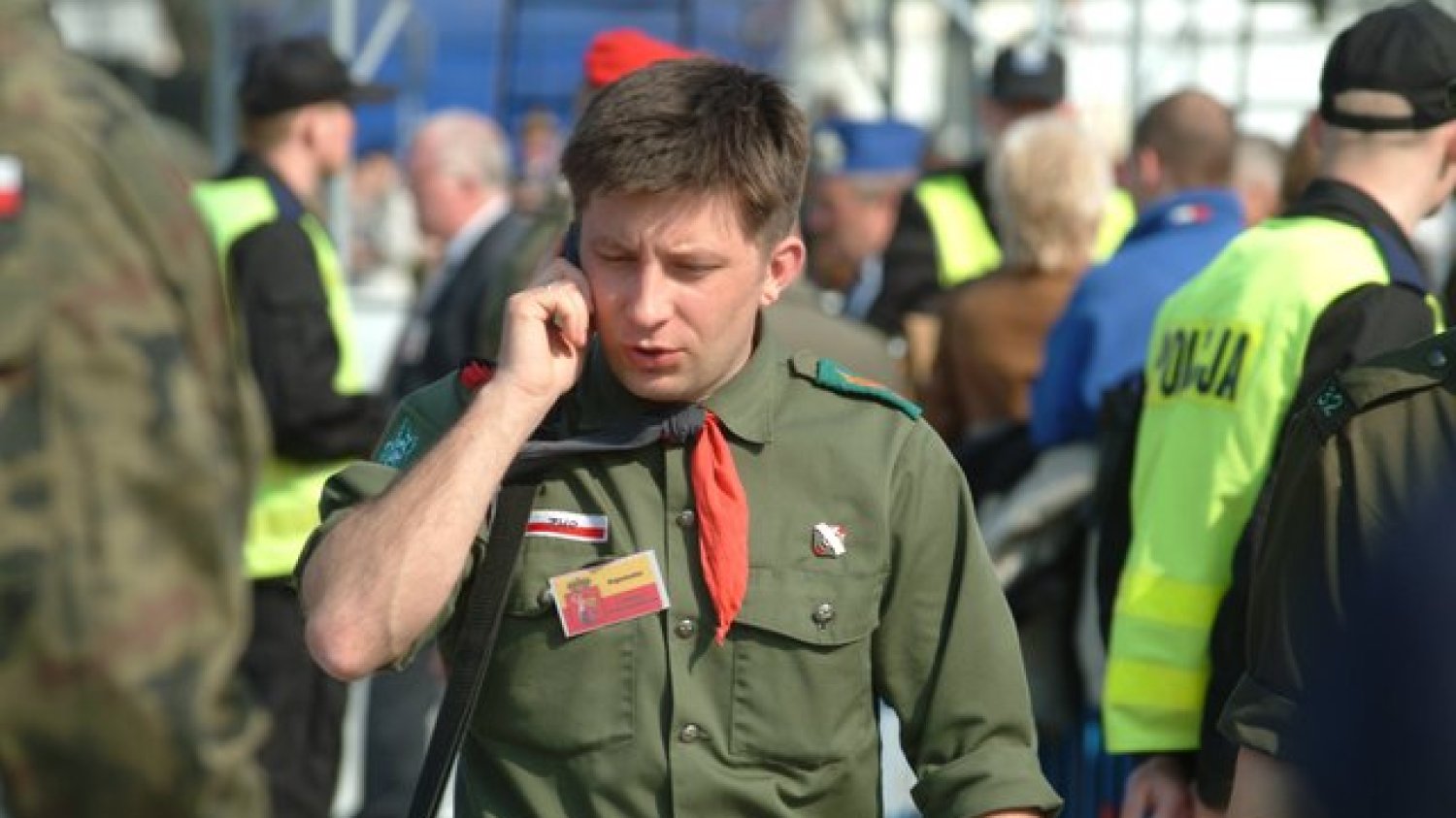 Obecny wiceszef MON Michał Dworczyk był kiedyś harcerzem i składował broń, która stwarzała zagrożenie dla sąsiadów