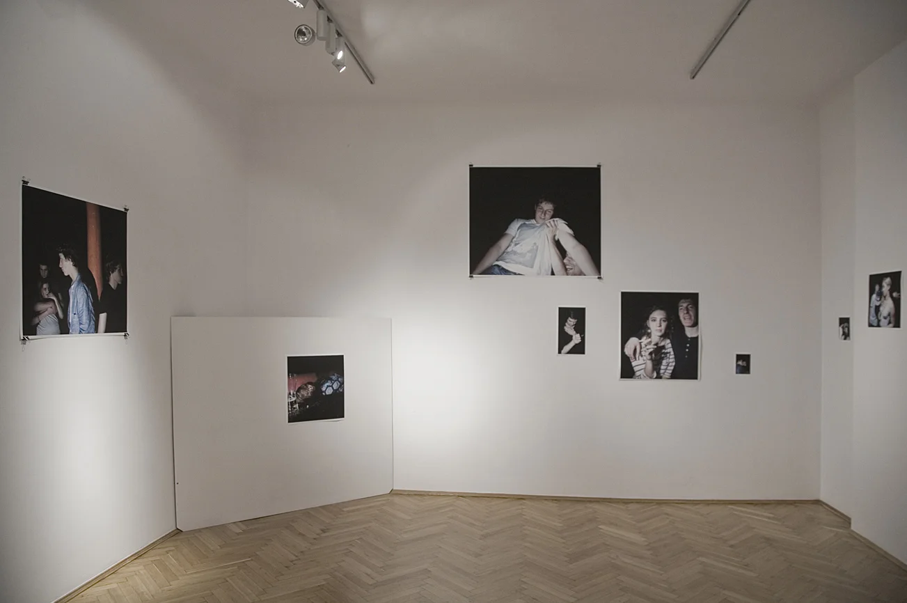 Karol Komorowski, W ciemnościach, Lookout Gallery