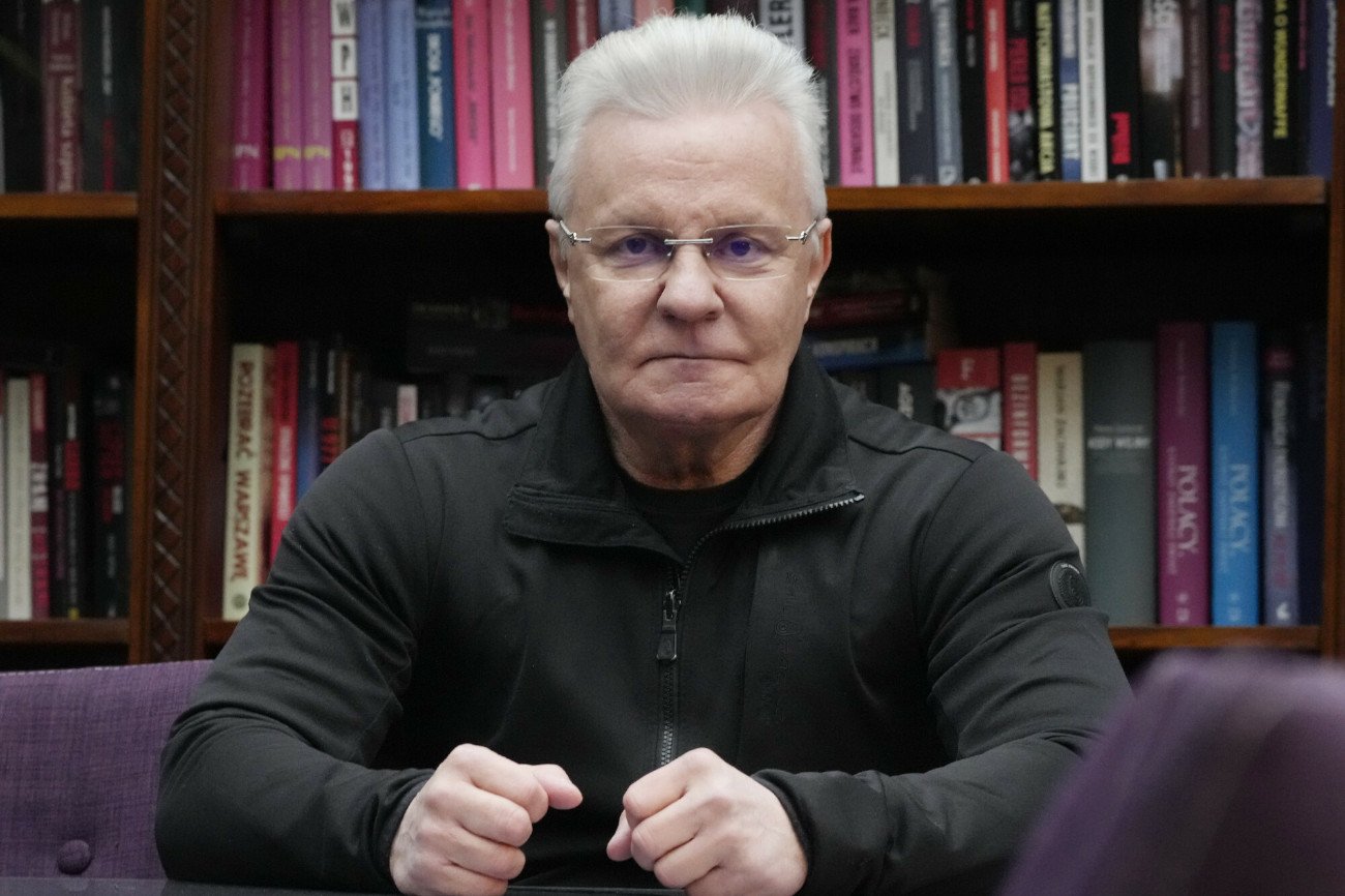 Kim jest Tomasz Szwejgiert?