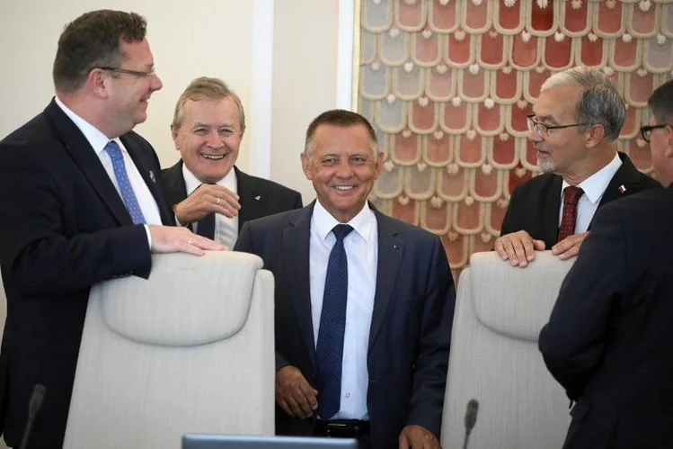PiS jest bezradny wobec Banasia.