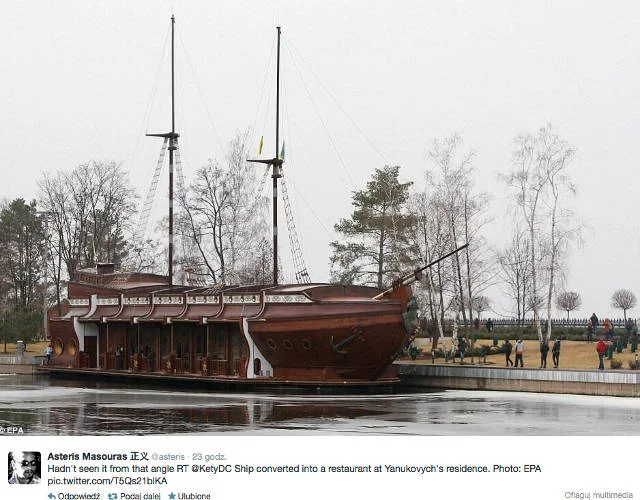 Galeon przerobiony na restaurację