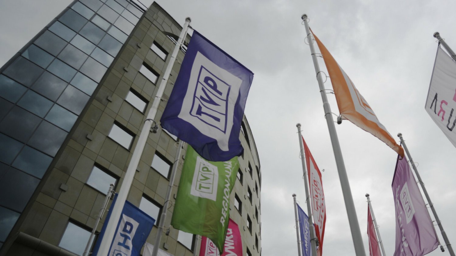 Powiedział, co działo za kulisami TVP. "Chciał wymusić konkretne słowa".