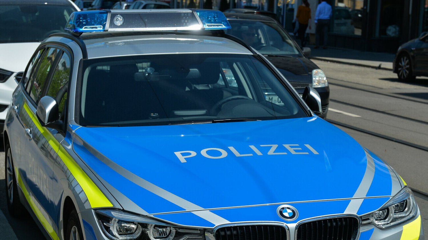Zbiorowy gwałt na 27-letniej dziewczynie. Policja szuka sprawców