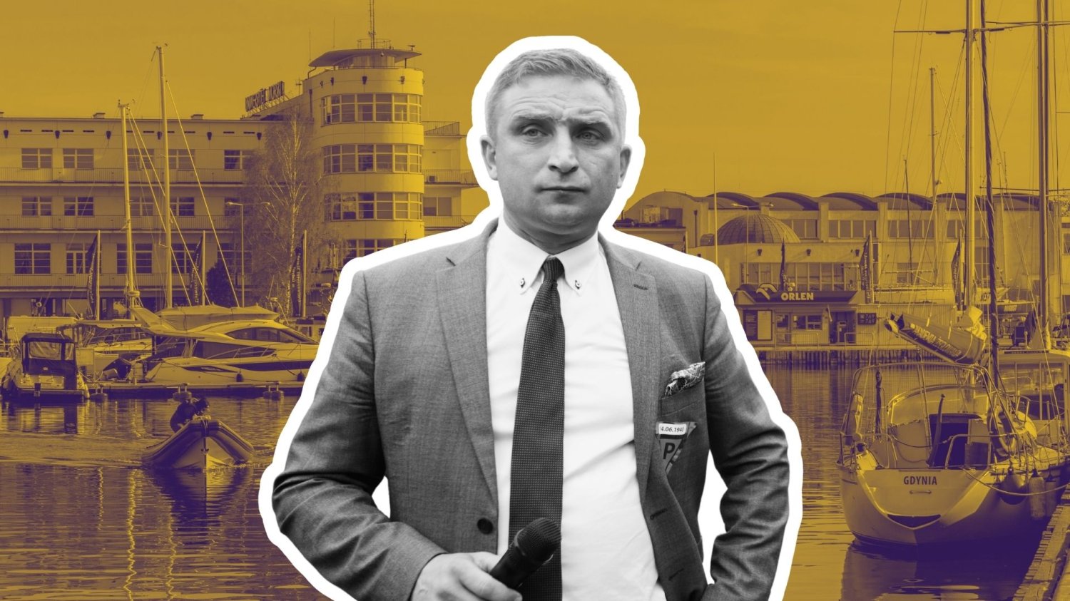 Robert Bąkiewicz na tle Gdyni