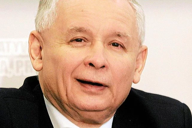 PiS dystansuje PO w sondażach?