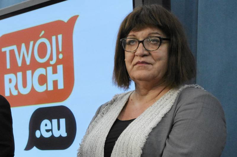 Anna Grodzka podczas konferencji Twojego Ruchu w sejmie.