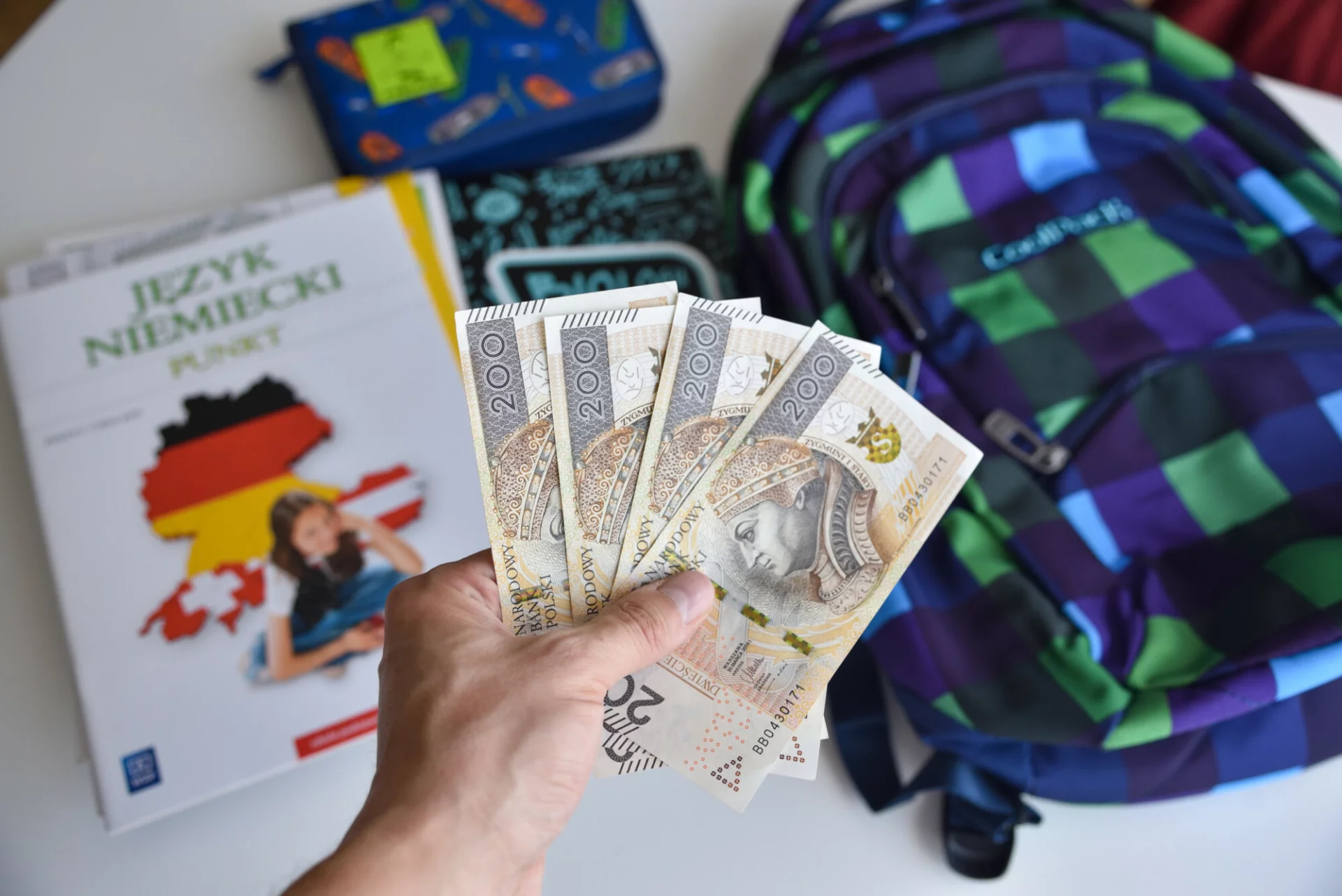 Polacy pracujący w Niemczech mogą dostać 1000 zł na dziecko Kindergeld - co to jest? Polscy rodzice mogą dostać 1000 zł na dziecko