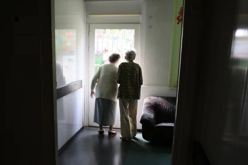 Chorzy na alzheimera nie poznają nawet siebie