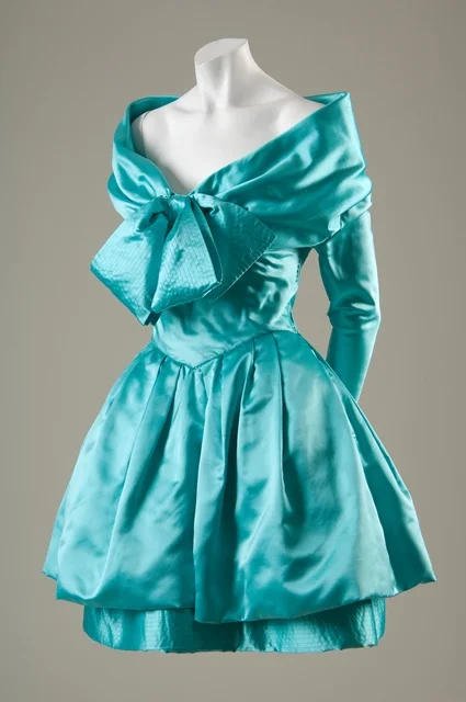 Sukienka Christian Lacroix z ok. 1988