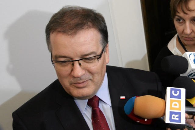 Zdaniem ministra PO pogrążyła uległa pro-niemiecka polityka w sprawie kryzysu uchodźczego.