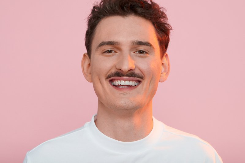 "Małomiasteczkowy" Dawida Podsiadły był najchętniej kupowanym albumem 2018 roku w Polsce.