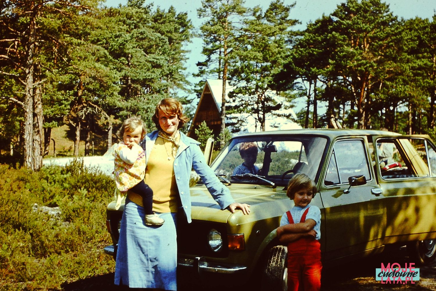 Na zdjęciu Barbara Welbel, jedna z pomysłodawczyń portalu