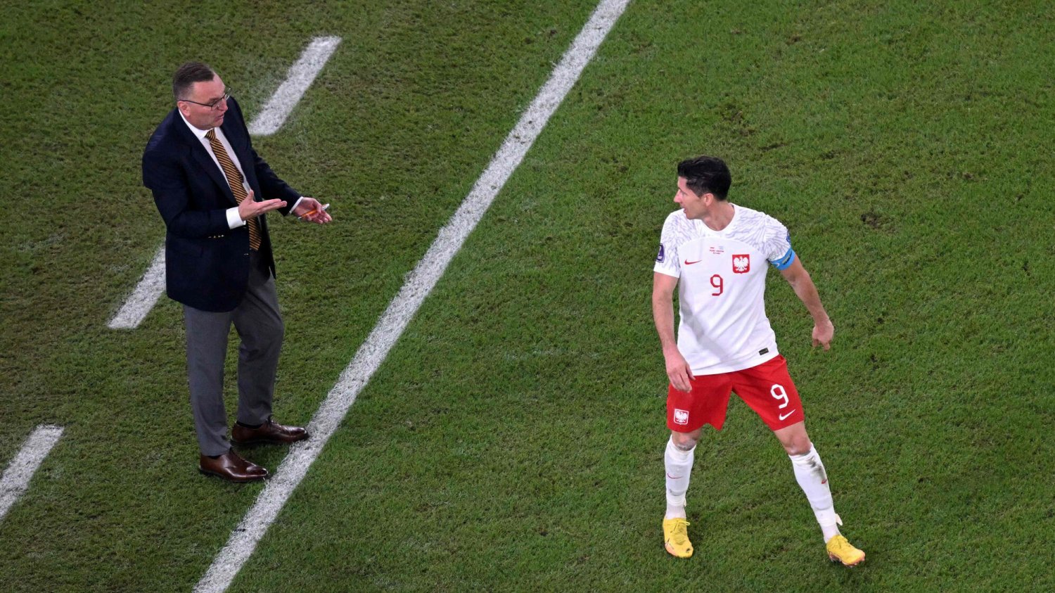 Koniec Czesława Michniewicza w kadrze, piłkarze grozili buntem. Interweniował sam Robert Lewandowski