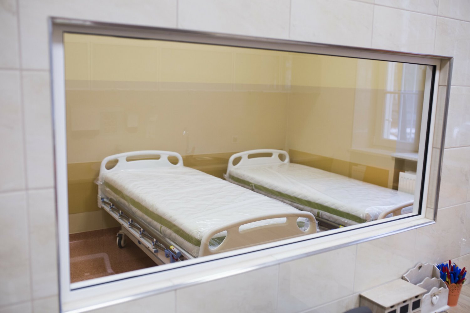 Publiczne szpitale psychiatryczne nie zapewniają takie opieki jak te prywatne. Na te ostatnie stać jednak tylko najbogatszych