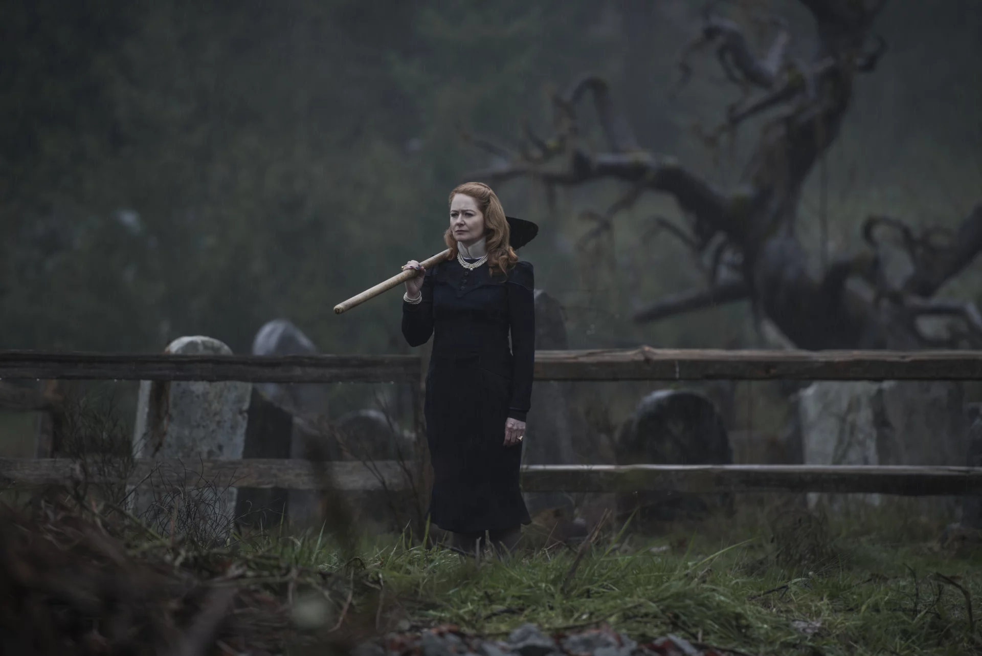 Miranda Otto jako ciocia Zelda nie da sobie w kaszę dmuchać