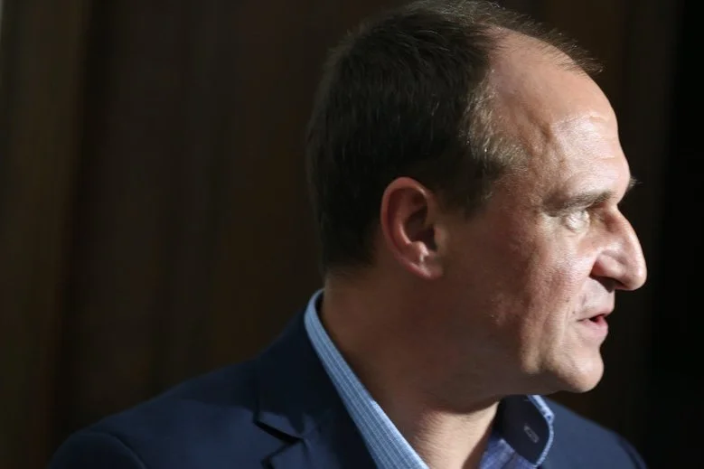 Paweł Kukiz bije się w piersi za swoje internetowe wpisy.