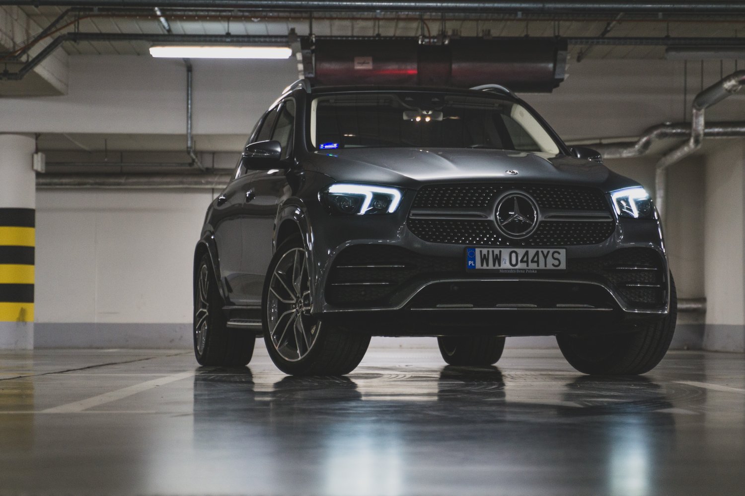 Mercedes GLE jest kolosalny.
