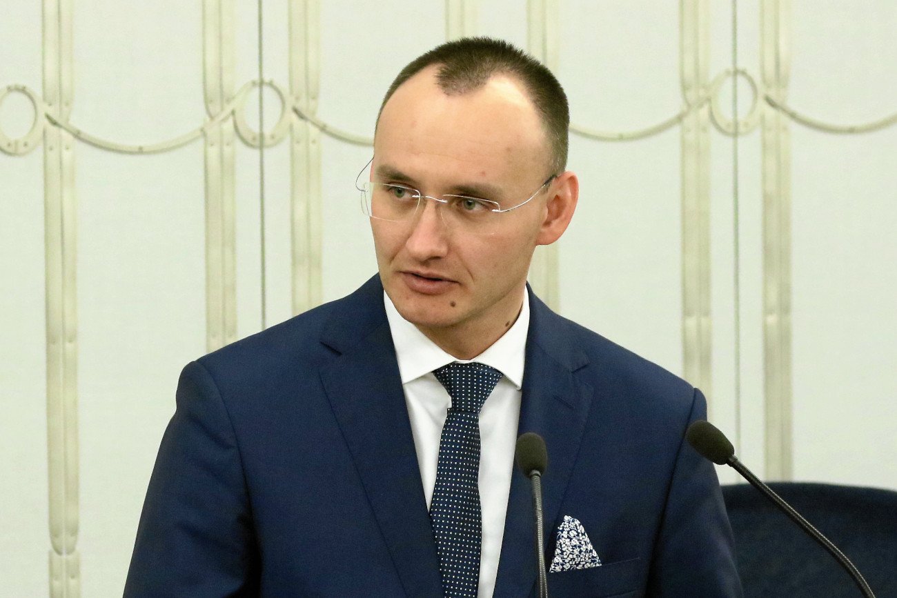 Rzecznik Praw Dziecka nazwał "eksperymentem" szczepienie dzieci na covid-19.