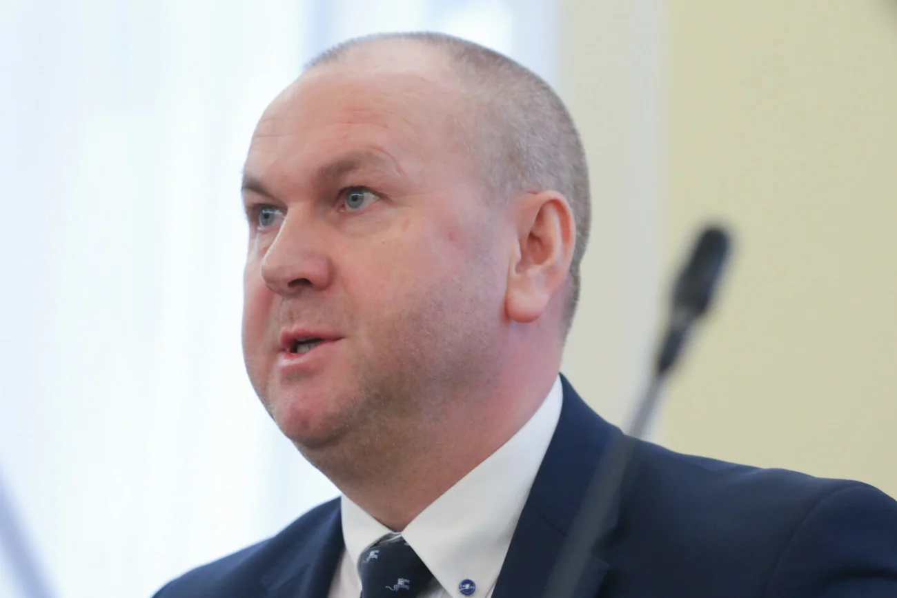 Paweł Wojtunik poinformował w piątek, że ktoś przejął jego numer telefonu, a następnie zadzwonił do jego córki z komunikatem, że jej tata nie żyje.