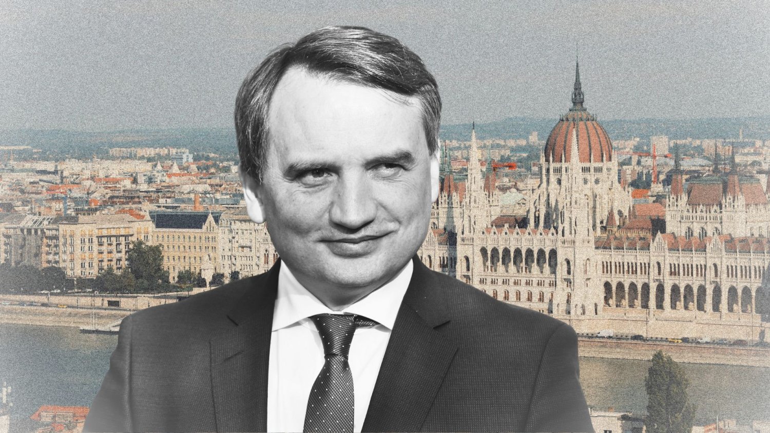 Zbigniew Ziobro na tle Budapesztu na Węgrzech.