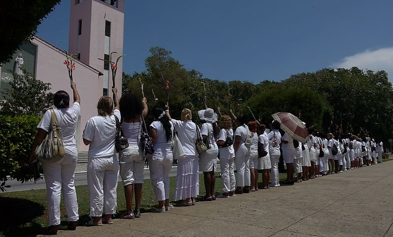 http://en.wikipedia.org/wiki/File:Damas_de_Blanco_demonstration_in_Havana,_Cuba.jpg