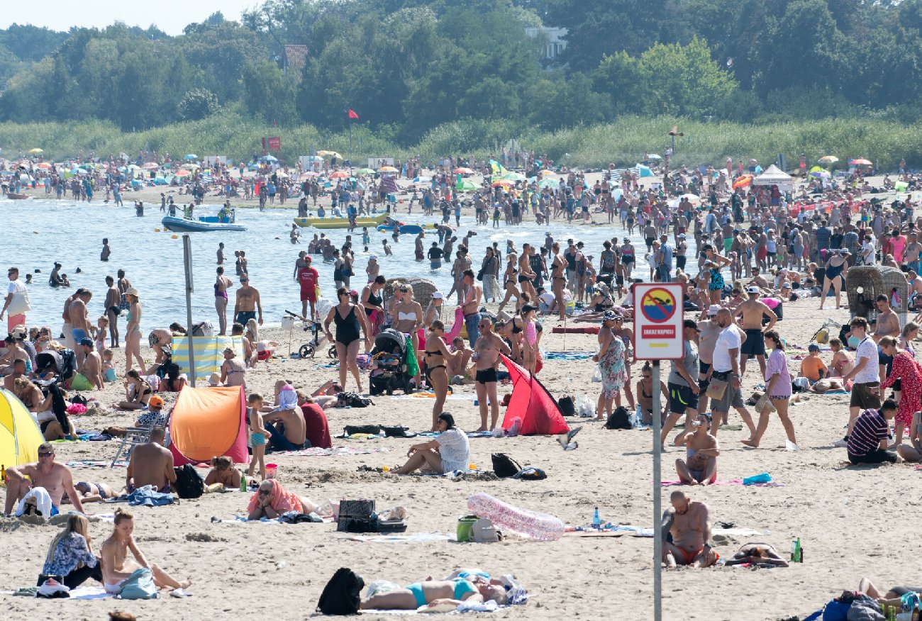 Pogoda na wakacje 2023. Burze i obfite deszcze na początku lata.