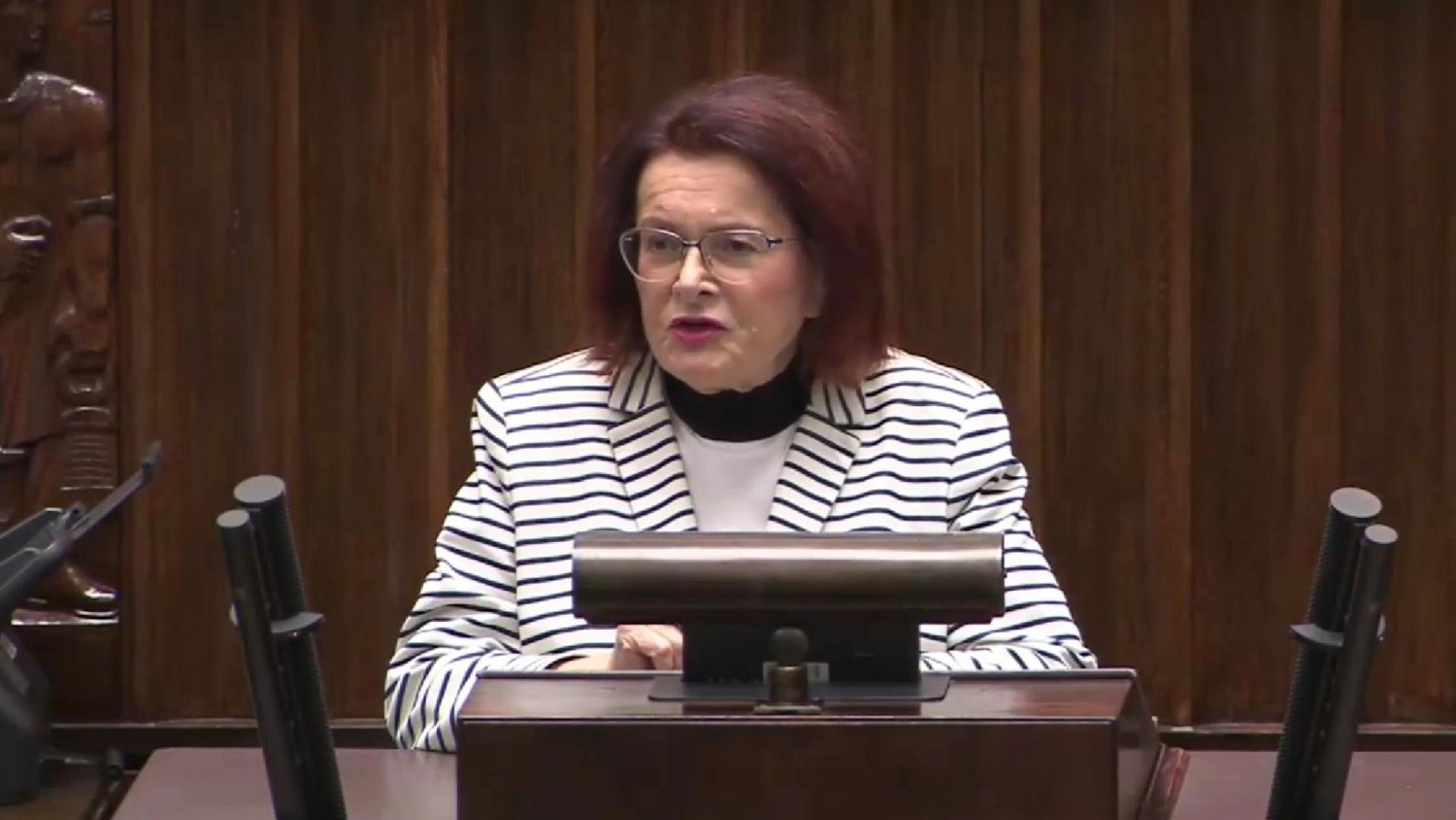 W PiS się burzą ws. wycieku maili Kurowskiej. To wygląda na wojnę z prokuratorami