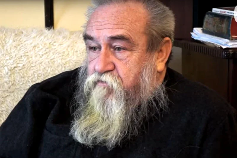 Twierdzą, że jest ich milion i stają w jego obronie. Dla ruchu antyszczepionkowców dr Jerzy Jaśkowski jest niemal święty.