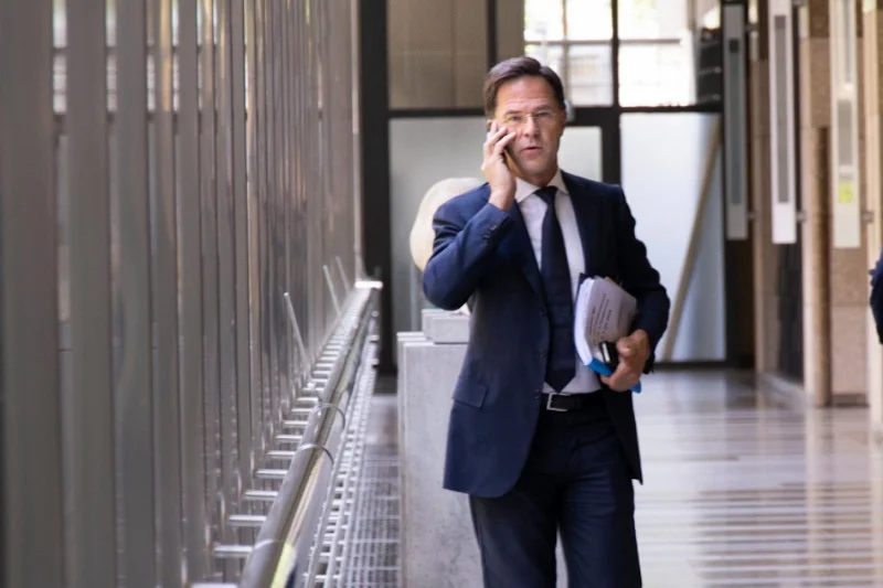 Premier Holandii Mark Rutte wskazał, że można uchwalić budżet z wyłączeniem Polski i Węgier.