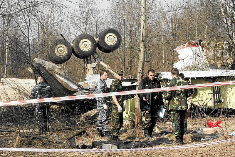 Śledztwa w sprawie katastrofy pod Smoleńskiem i zatrudniania kolejnych ekspertów ciąg dalszy.