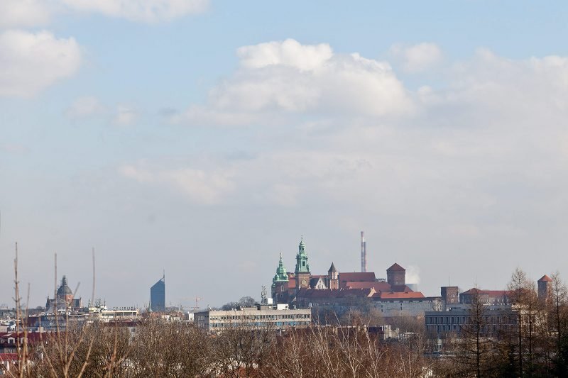 Kraków od lat walczy ze smogiem. Teraz miasto przekonuje, że bez igrzysk nie uda się go pokonać
